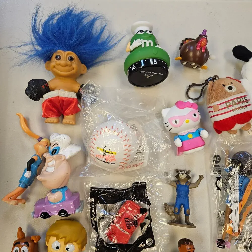 VINTAGE MCDONALDS HAPPY MEAL TOYS LOT TY BARBIE HOT WHEELS PLUSH FIGURES 90S 00S
